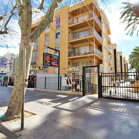 Atico Ancla Penthouse Levante アパート